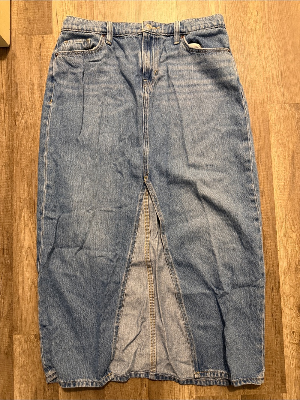 Old Navy Light Blue Straight-Leg Denim Skirt with Front Slit
